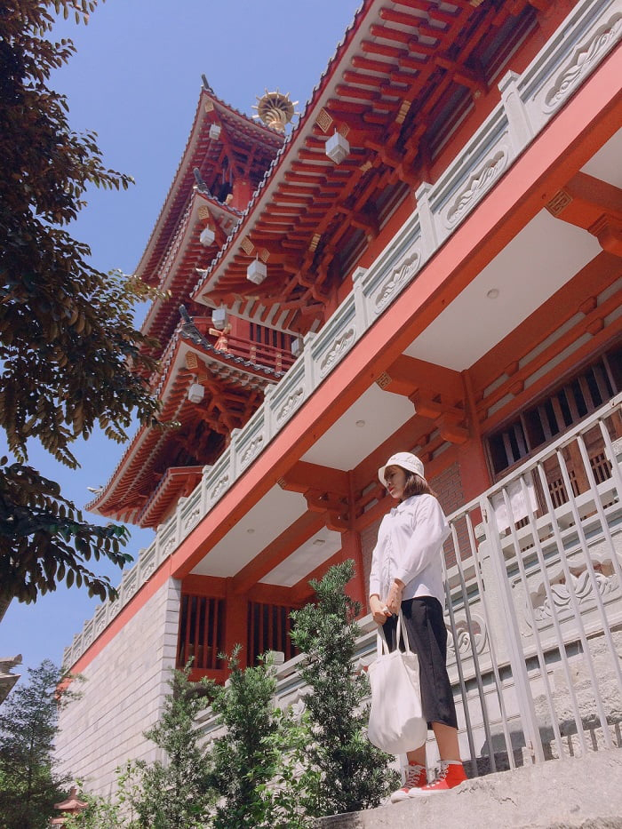 Lạc bước ở tu viện Khánh An Sài Gòn - Tận hưởng không gian thoáng mát