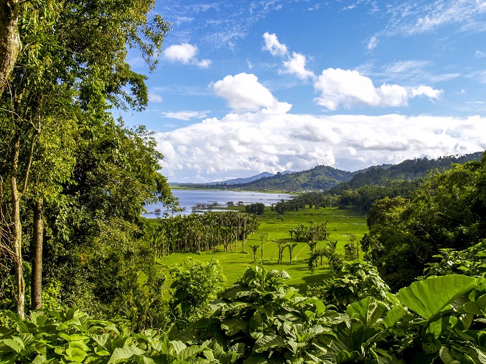Địa điểm du lịch Bắc Sulawesi - Hồ Todano