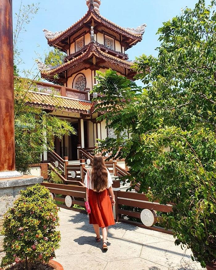 the pagoda in Khanh Hoa, Tong Lam Lo Son pagoda 