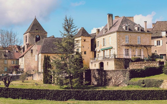 Làng Saint - Genies - Kinh nghiệm du lịch Dordogne