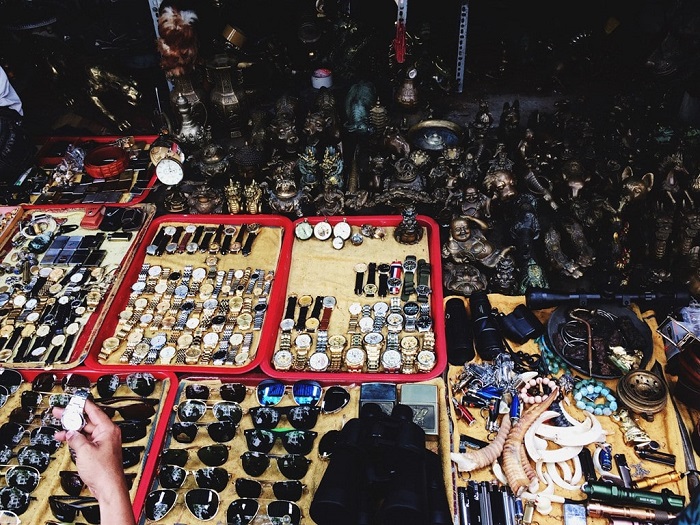 chợ đồ cổ ở Sài Gòn - chợ đồ cổ Nhật Tảo