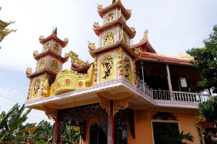 Spiritual tourist sites in Tay Ninh - Ngoc Thuan architectural monastery