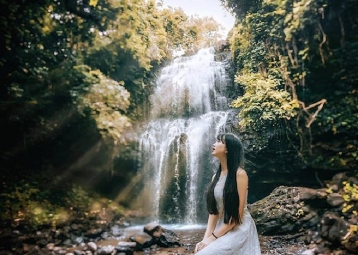 Bu Dang Binh Phuoc tourism - Standing Waterfall