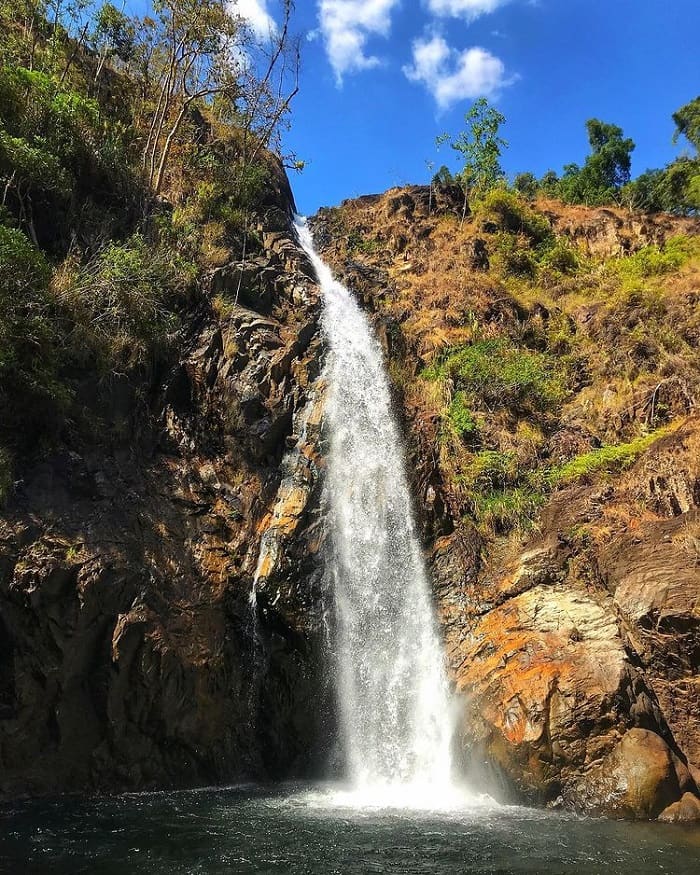 Explore Ta Gu waterfall in Khanh Hoa