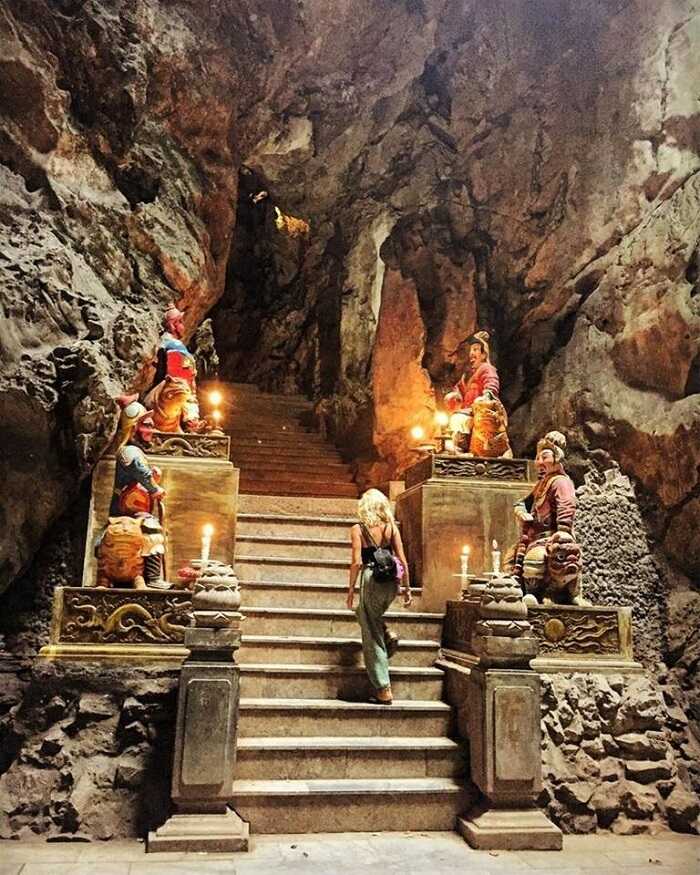 Note when visiting Huyen Khong cave in Da Nang