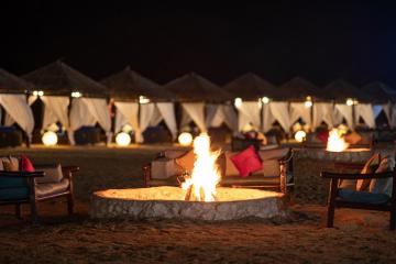 Trải nghiệm cắm trại Ả Rập dưới bầu trời đầy sao của Qatar
