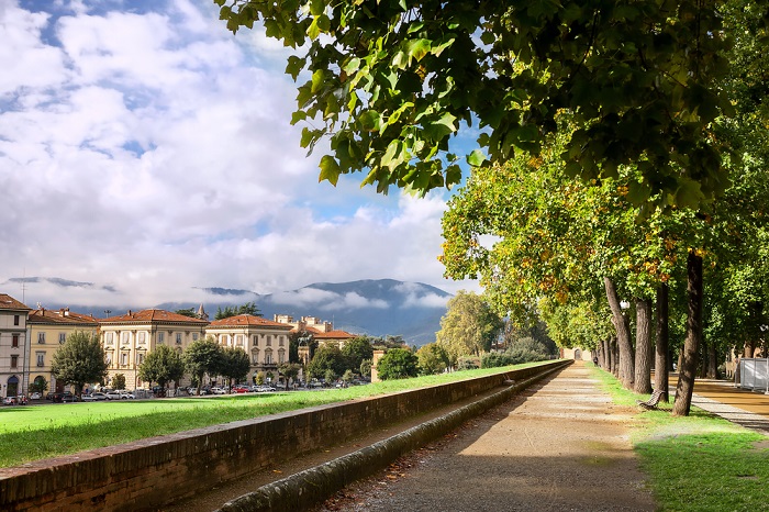 Tường thành Lucca - Du lịch Lucca