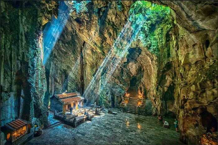 Magical beauty at Huyen Khong cave in Da Nang 