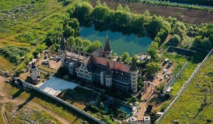 Giới thiệu về lâu đài Ravadinovo Bulgaria 