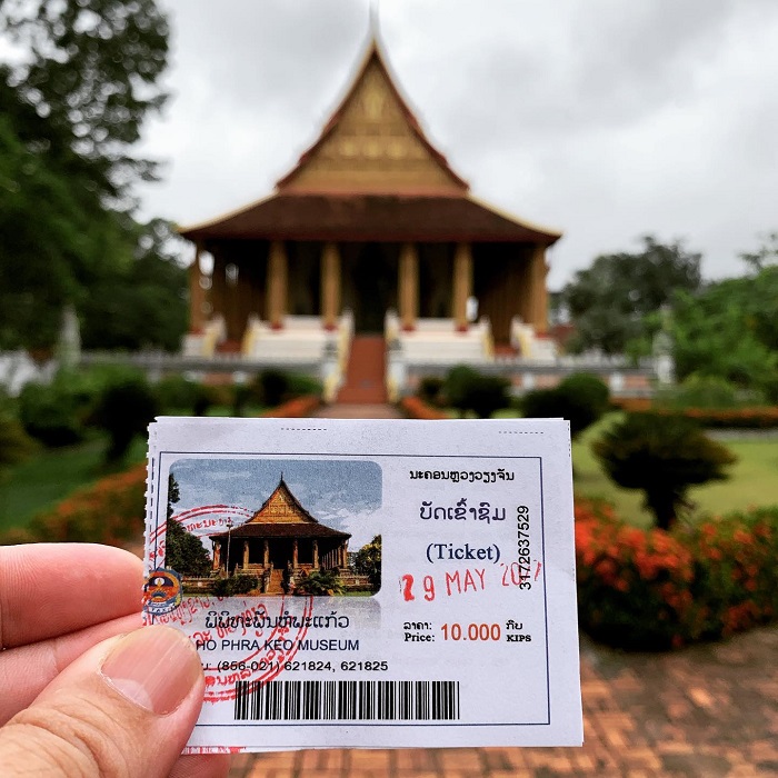 Thời gian mở cửa và giá vé tham quan chùa Phra Keo Lào