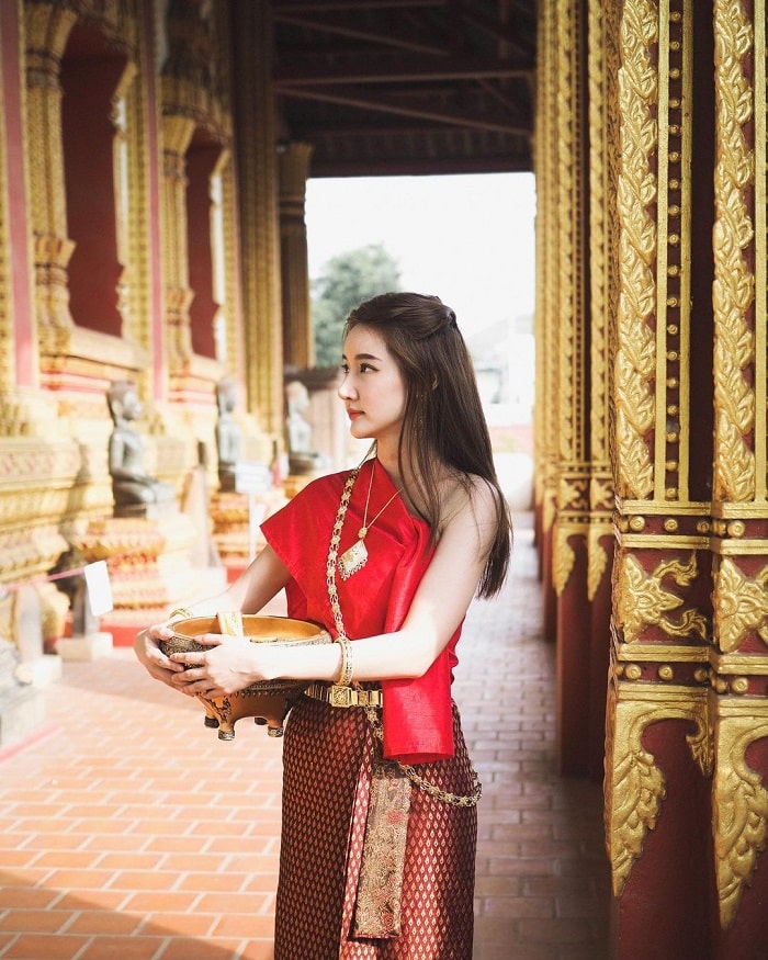 Những điều cần lưu ý khi đến chùa Phra Keo Lào