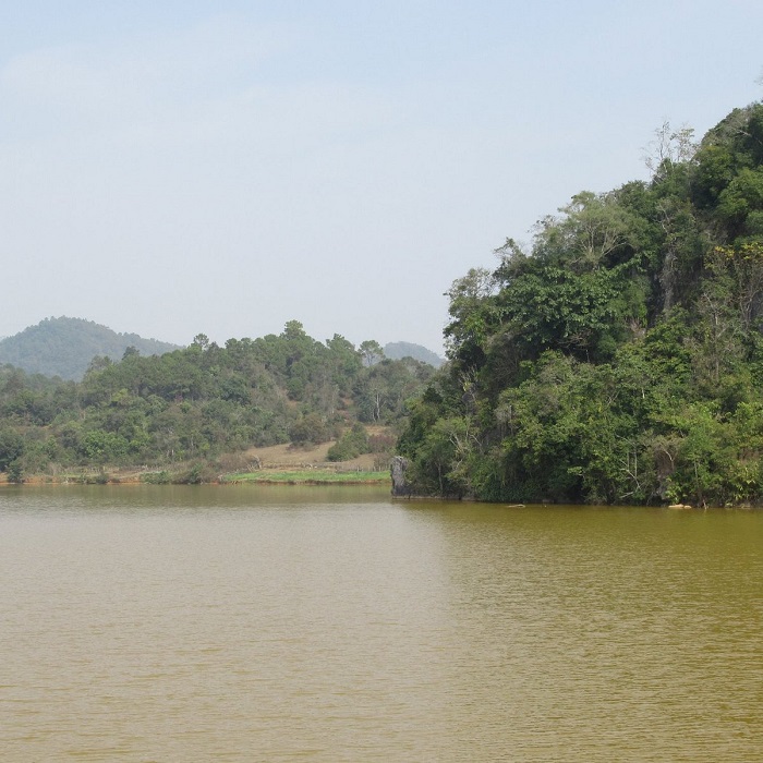 Du lịch Phonsavan Lào nhớ ghé thăm Hồ Nong Tang