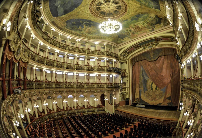 Lịch sử nhà hát Teatro Amazonas Brazil