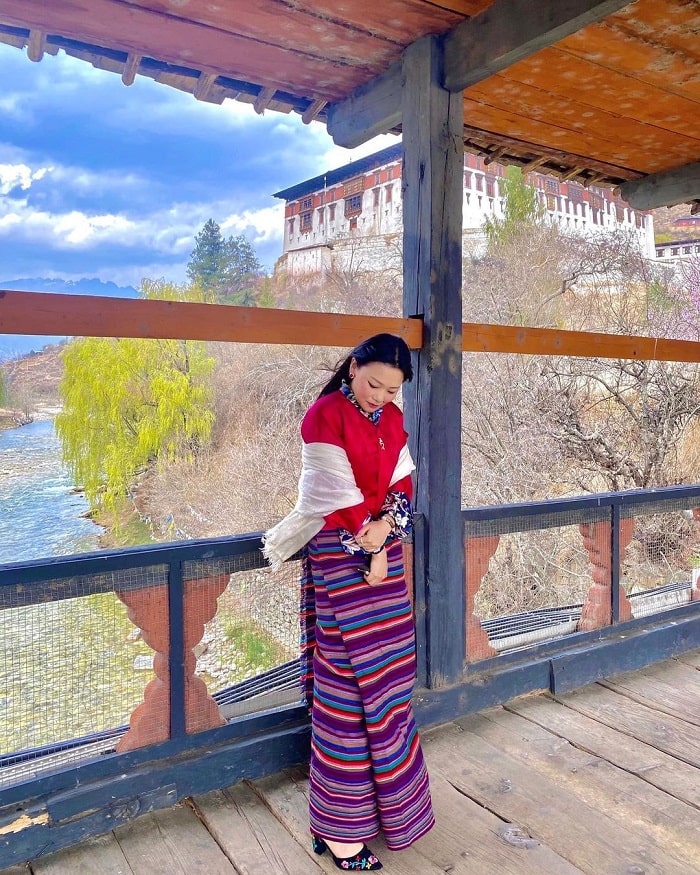 Giới thiệu về tu viện Rinpung Dzong Bhutan