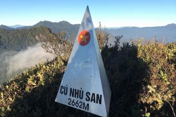 Leo Cú Nhù San Y Tý – khám phá một đỉnh núi ‘tân binh’ ở miền biên viễn Lào Cai 