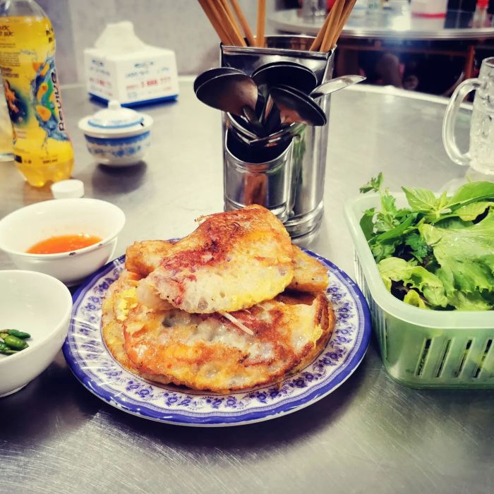 Bobo pancakes, banh xeo shop in Phu Yen