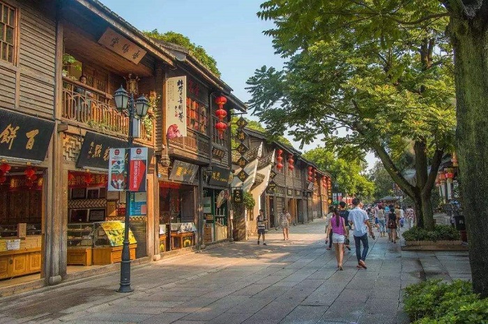 Du lịch Trung Quốc không cần visa - phố cổ Bình Biên