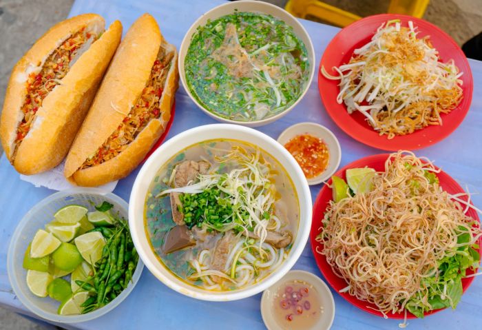 Ẩm thực khu Tháp Bà Nha Trang Bánh Canh Nhím