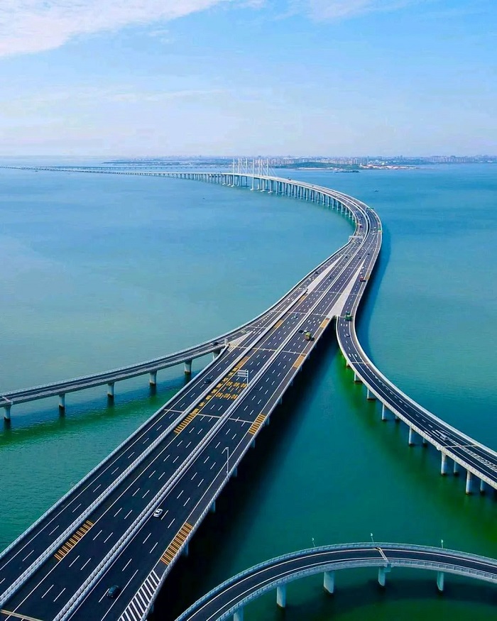 Cầu vịnh Giao Châu là cầu vượt biển dài nhất thế giới sở hữu kiến trúc đẹp