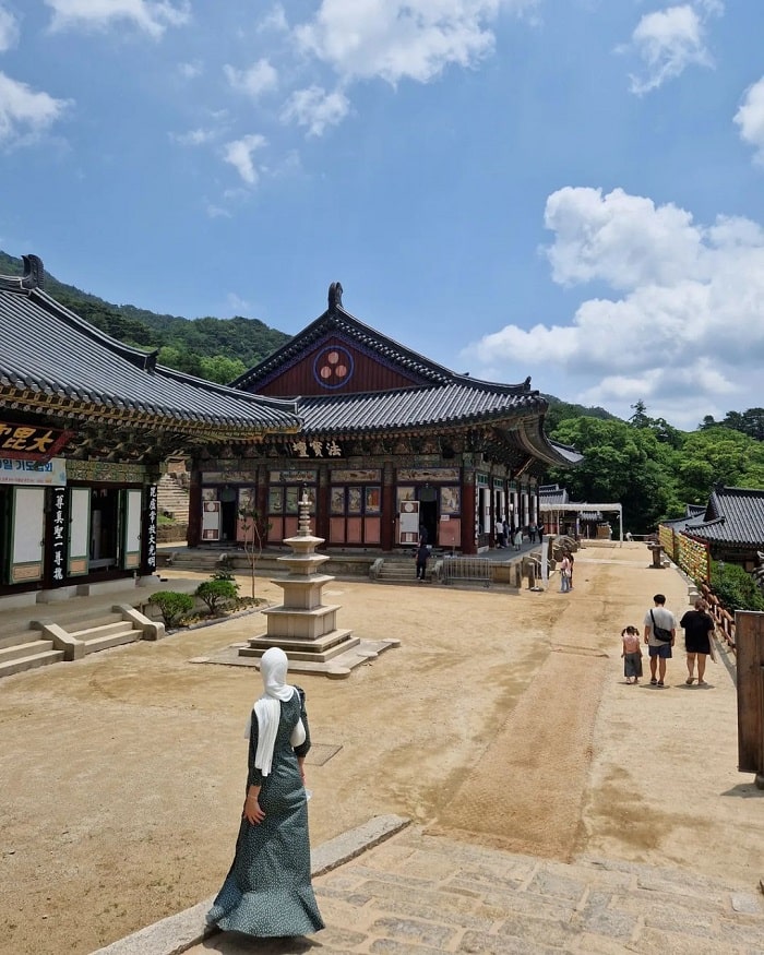 Check in chùa Haeinsa Hàn Quốc