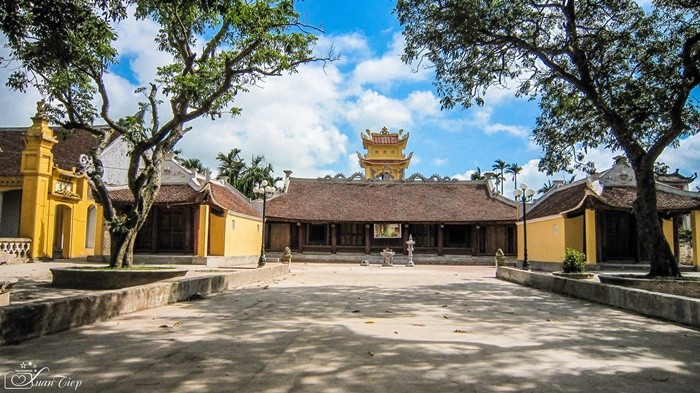 pagoda in Nam Dinh - Luong pagoda