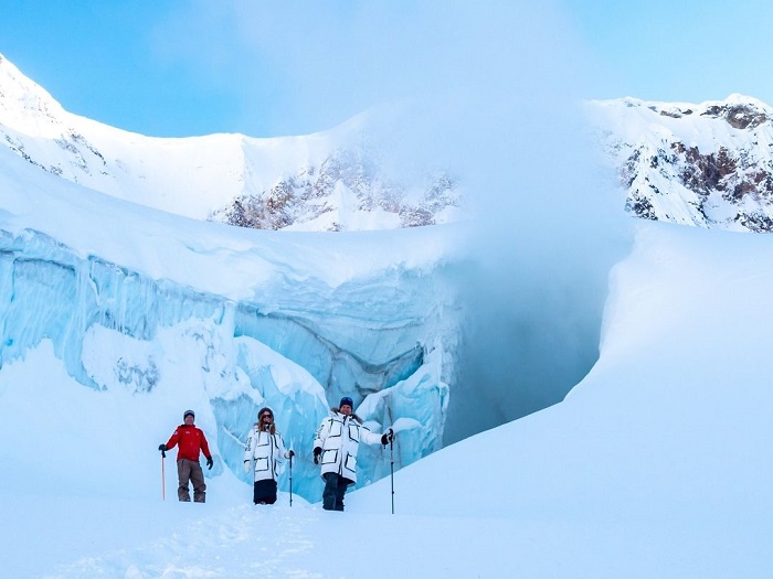 Whistler Blackcomb là điểm trượt tuyết đẹp trên thế giới với 200 đường trượt