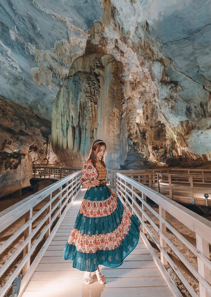 Động Phong Nha là hang động tuyệt đẹp khác ở Quảng Bình ngoài hang Sơn Nữ 