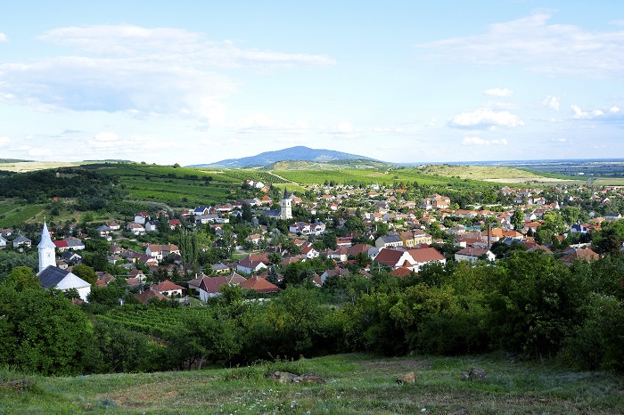 Mád là điểm tham quan ấn tượng ở thị trấn Tokaj Hungary