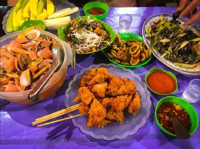 Delicious snail restaurant in Hanoi - Duc Anh