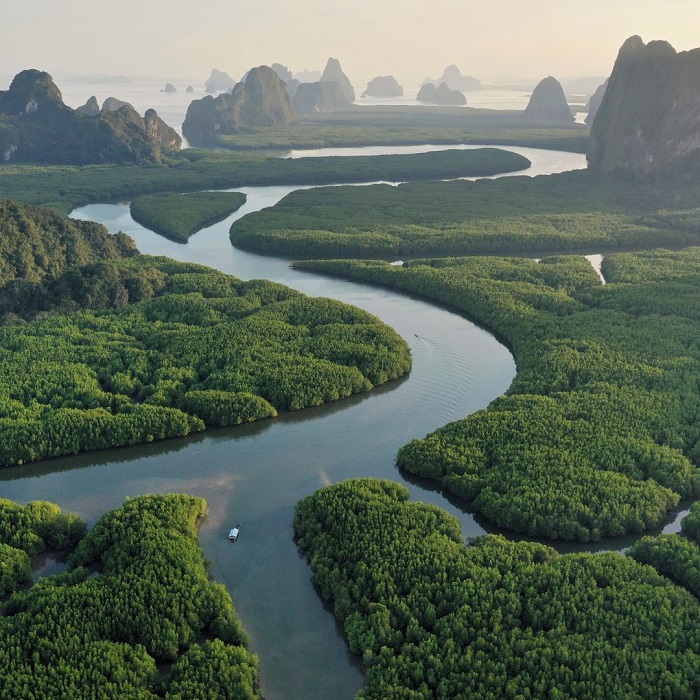 Vườn quốc gia Ao Phang Nga mang vẻ đẹp nguyên sơ, hùng tráng 
