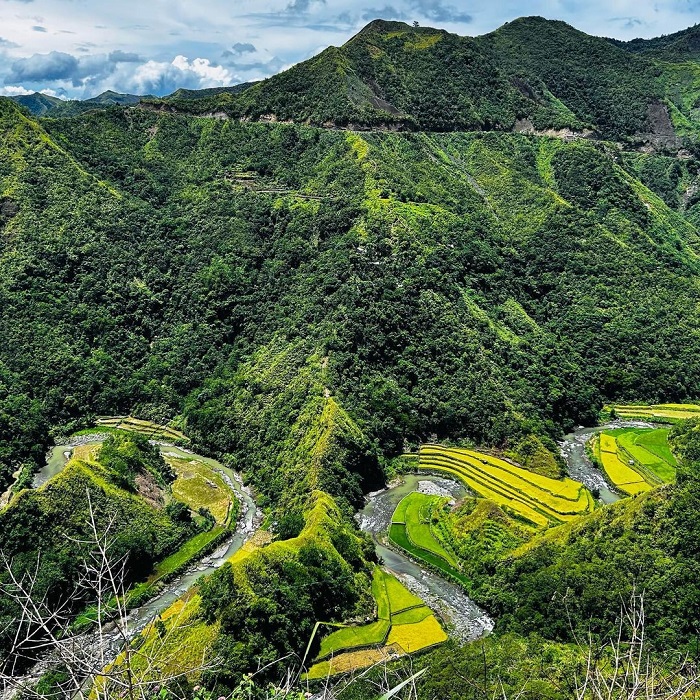 Banaue là ruộng bậc thang đẹp ở châu Á nằm tại Philippines 