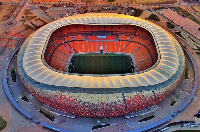  Soccer City là một trong những sân vận động đẹp nhất thế giới nằm ở Nam Phi