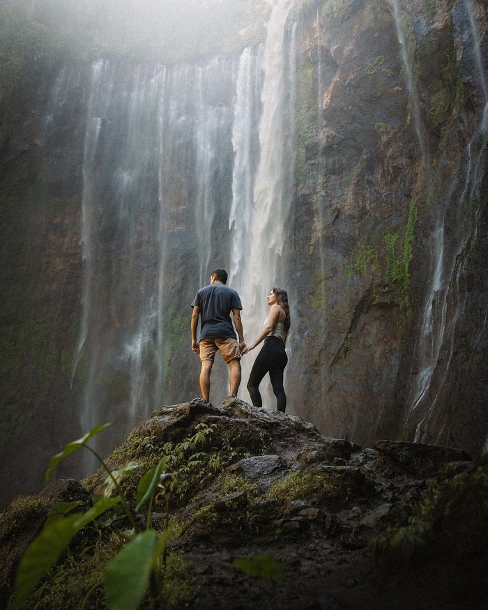 Sống ảo ở thác nước Tumpak Sewu Indonesia
