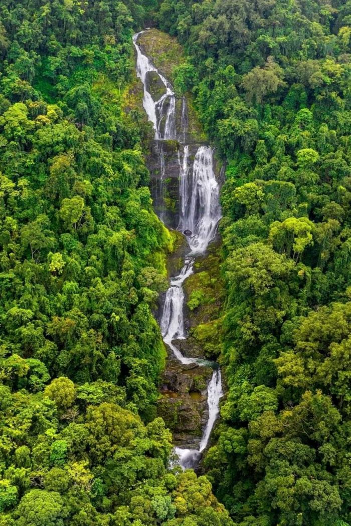 Siu Puong waterfall is the highest in Vietnam