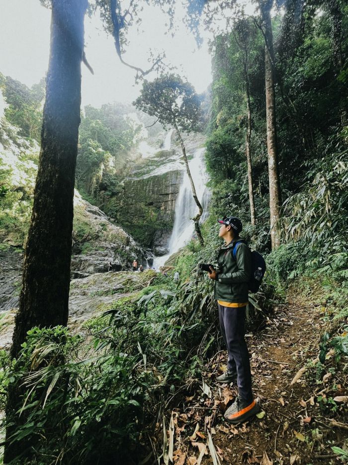 trekking Siu Puong waterfall