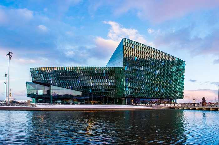  nhà hát hòa nhạc Harpa - du lịch Reykjavik