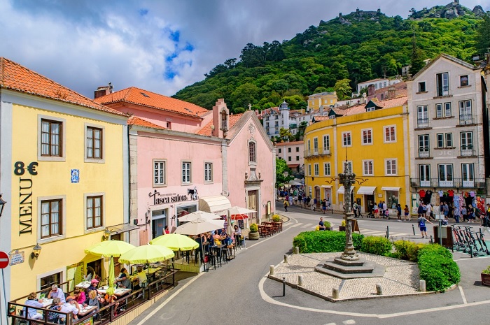 Trung tâm của thị trấn Sintra - Du lịch Sintra Bồ Đào Nha