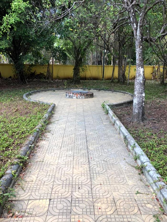 di tích lăng Hoàng Gia Tiền Giang - Giếng nước cổ 