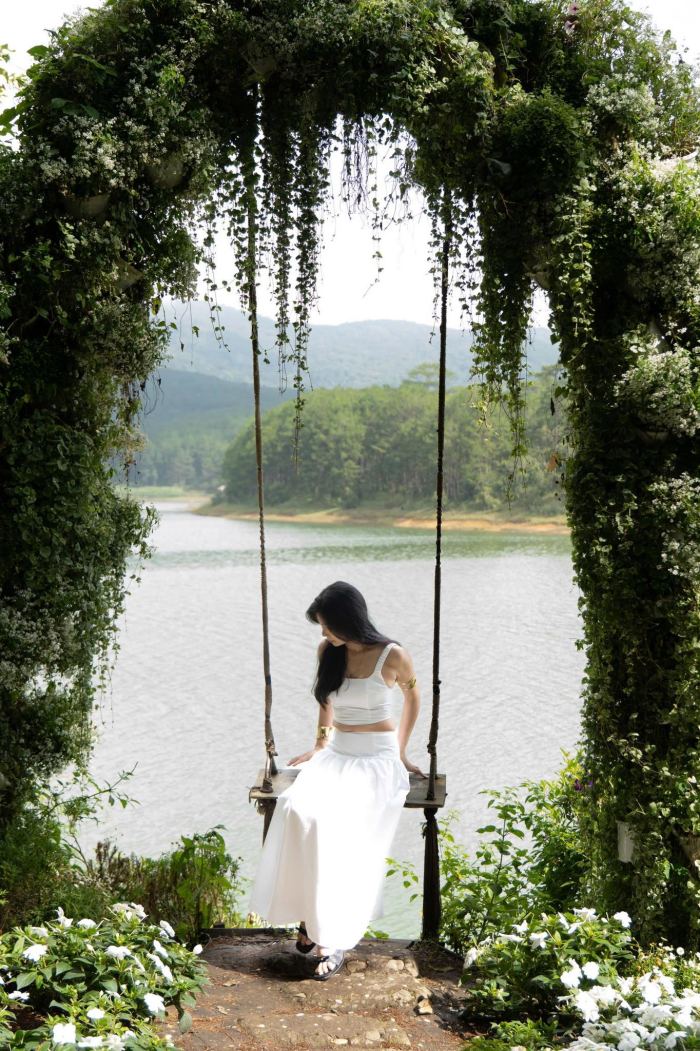 Cầu tàu vô cực hồ Tuyền Lâm Happy Hill 