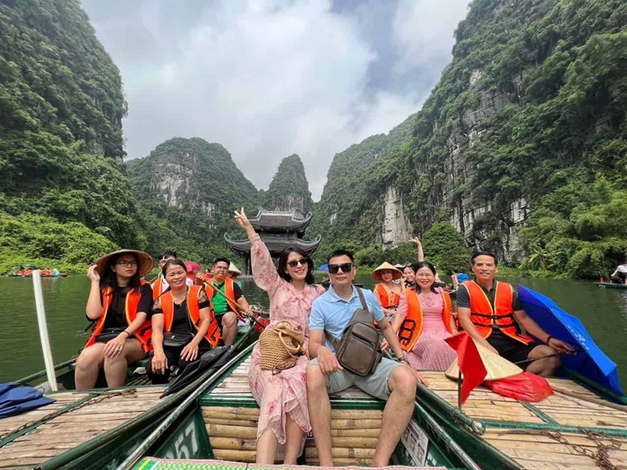 chi phí du lịch Ninh Bình 2 ngày 1 đêm - chi phí cho đoàn