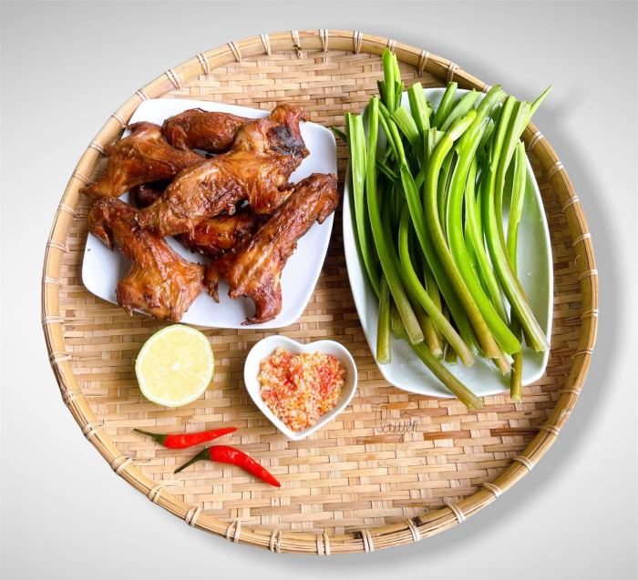 mùa nước nổi ở Đồng Tháp cá lóc nướng trui