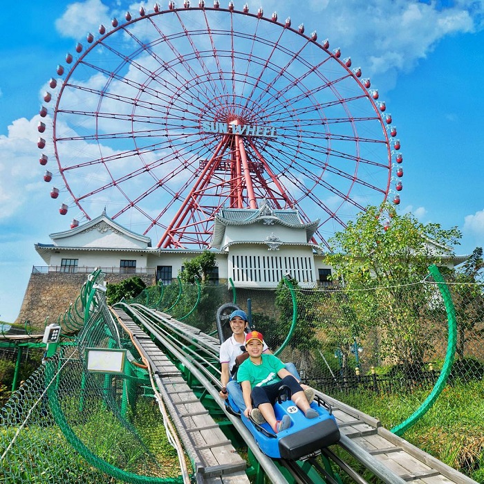 Sun Wheel Hạ Long là vòng quay khổng lồ ở Việt Nam được du khách yêu thích