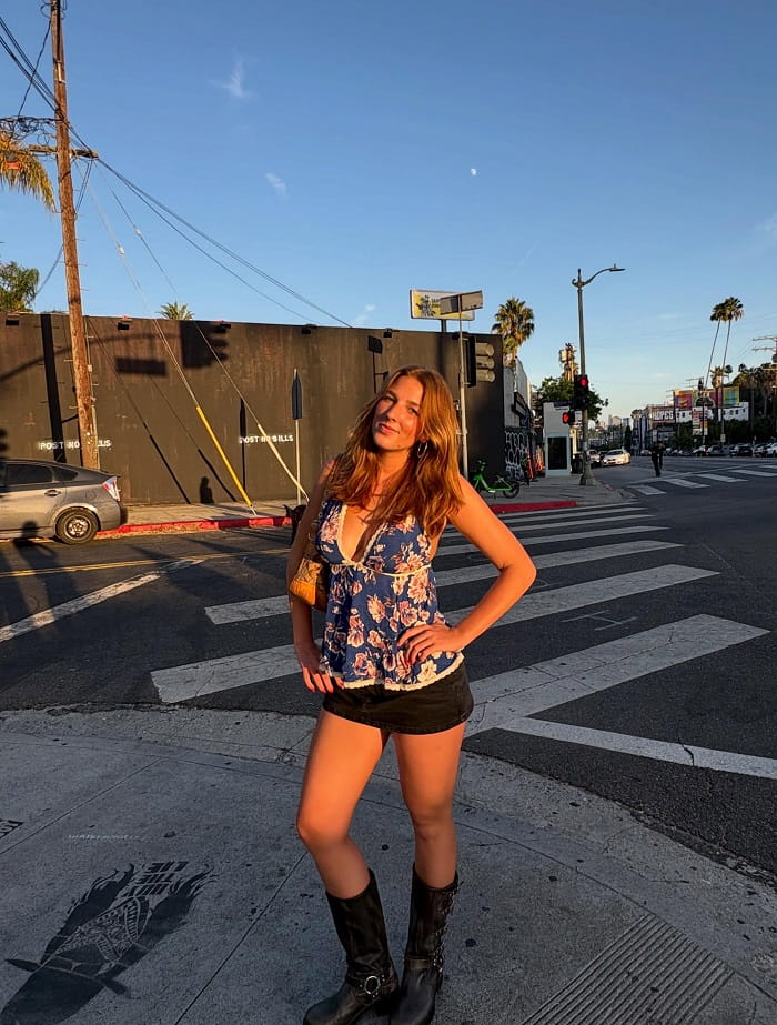 Sunset Strip là điểm tham quan nổi tiếng ở đại lộ Sunset Boulevard