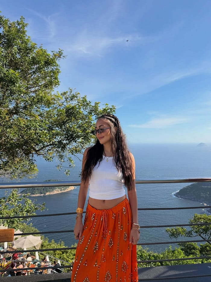 Chinh phục dãy núi Sugarloaf Brazil