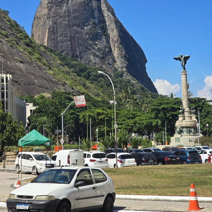 Cách đến dãy núi Sugarloaf Brazil