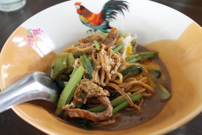 Check-in 10 nhà hàng nổi tiếng khi du lịch Phuket Thái Lan