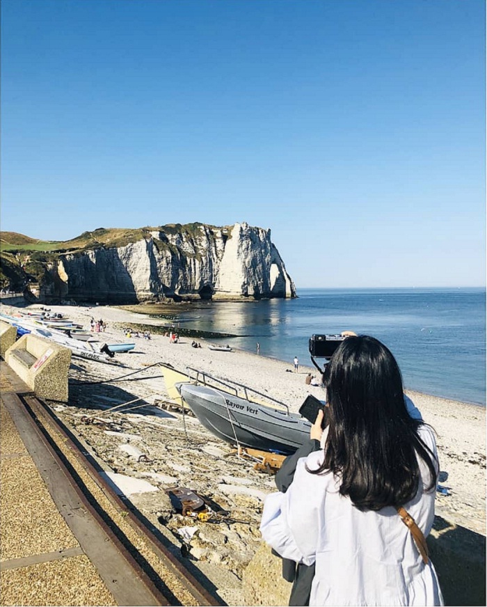Bãi biển Etretat – một tuyệt tác thiên nhiên ban tặng cho Pháp