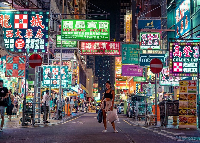 Ghé thăm chợ Quý Bà – thiên đường mua sắm của Hong Kong