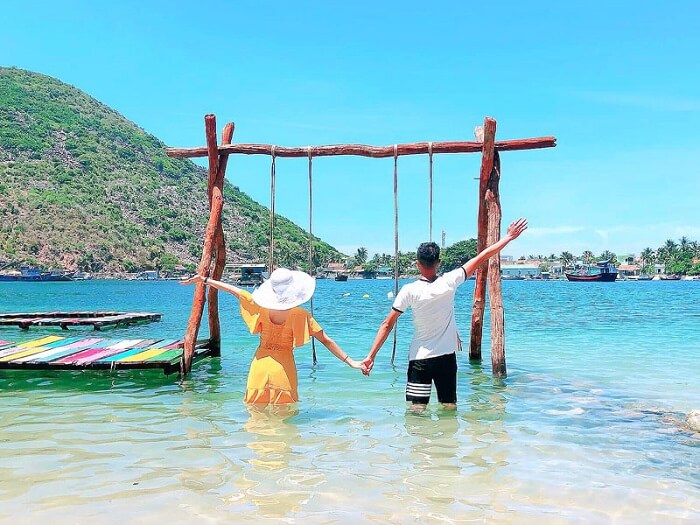 Enjoy a life of tired illusion with colorful Nha Trang Love Island