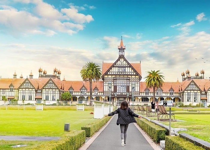 Một số cách du lịch New Zealand tự túc tiết kiệm chi phí nhất 